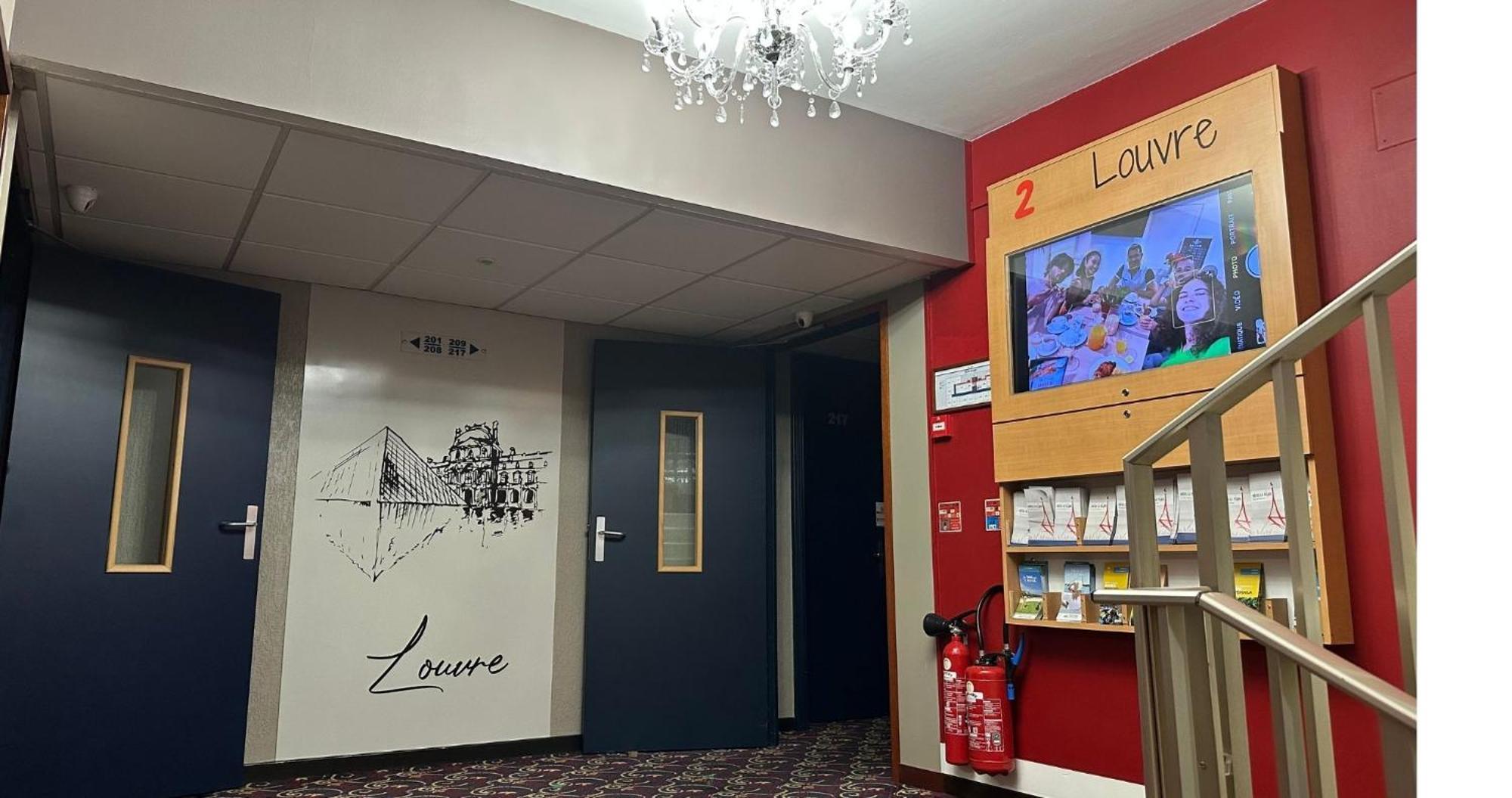 נומיאה Hotel Le Paris מראה חיצוני תמונה